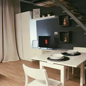 Yr - Citta Studi Milán