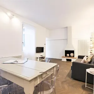 Prestige Boutique Homes - Il Nido Dei Navigli Milán