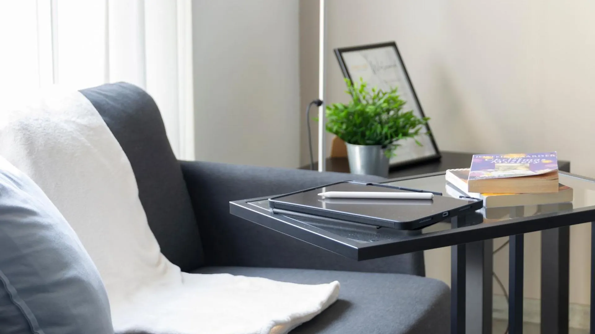 Aprica16 Loft House Milano Apartment